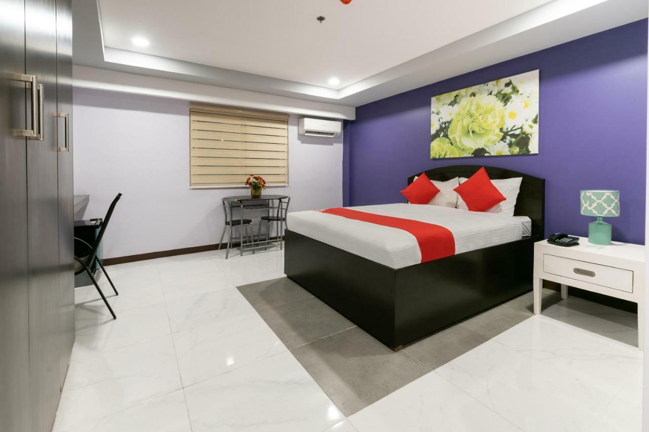 Oyo 171 Amore Hotel Muntinlupa City Exterior foto